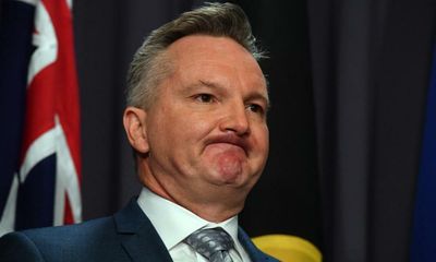 As the temperature cools, the heat is on Chris Bowen