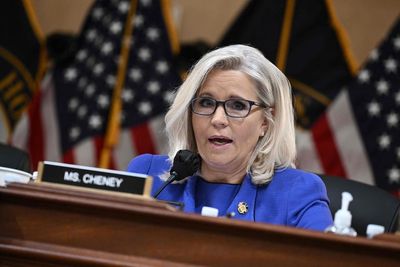 Liz Cheney lauded for prosecutorial performance at first Jan 6 hearing: ‘Profile in courage’