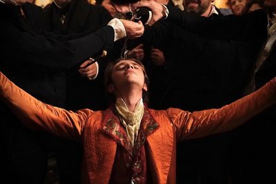 "Lost Illusions" and allure of fake news