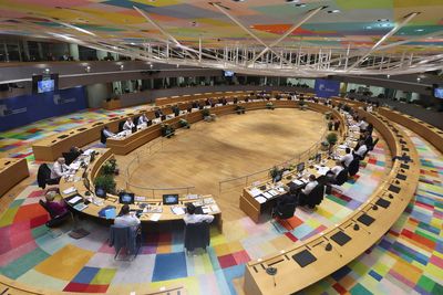 EU unity must not be compromised for Ukraine candidate status, French official says