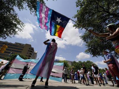 A judge blocks Texas from investigating families of trans youth