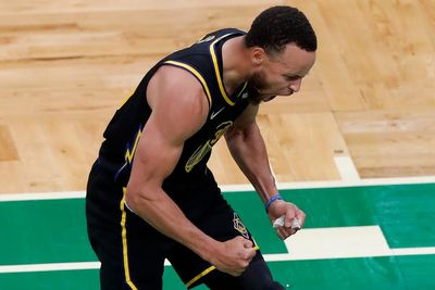 Steph Curry scores 43 to lead Golden State Warriors over Boston Celtics