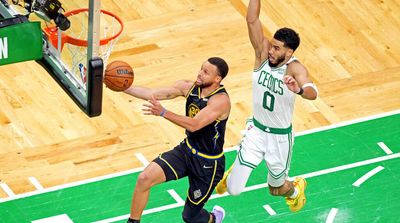 Curry’s ‘Stunning’ Performance Evens Heavyweight Finals Fight