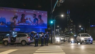 Passenger inside car fatally shot in East Pilsen