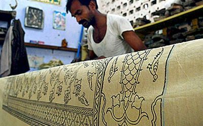 Watch | Why is A.P’s Kalamkari art form struggling for survival?