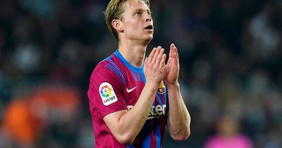 Barcelona 'will sell Frenkie de Jong to land Bernardo Silva' and more Man United rumours