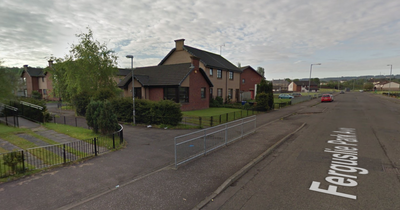 Paisley attempted murder probe launched after man found seriously injured in street