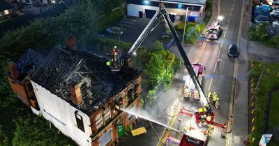 Leeds pub goes up in flames as police launch hunt for arsonist