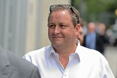 Mike Ashley contacts Derby’s administrators to confirm interest in buying club