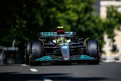 Hamilton refutes Baku F1 stewards' call for alleged slow driving