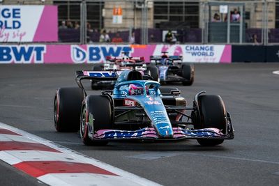 Alonso refutes Albon claims he was playing tricks in Baku F1 qualifying