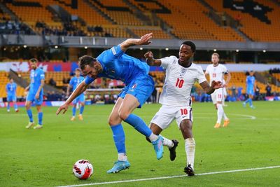 Uninspiring England held to goalless draw by Italy