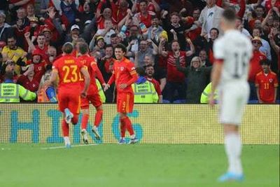 Nations League results: Brennan Johnson earns Wales late draw; Aston Villa’s Matty Cash on target for Poland