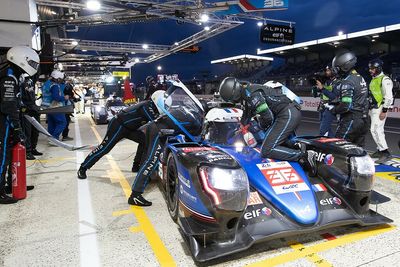 Alpine calls early Le Mans gremlins "incredibly frustrating"