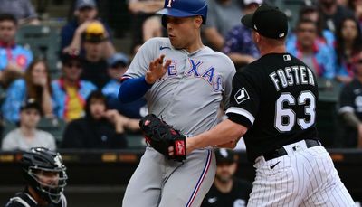 ‘Fire Tony!’ White Sox fans vent during 10th-inning collapse against Rangers
