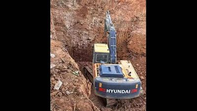 Chhattisgarh: Massive rescue operation on to save 10-year-old boy trapped in borewell in Janjgir Champa