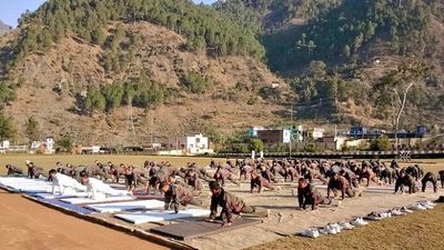 ITBP jawans practice yoga at high-altitude in Himachal Pradesh
