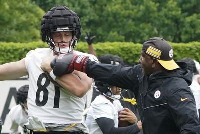 2022 Steelers training camp: Tight end