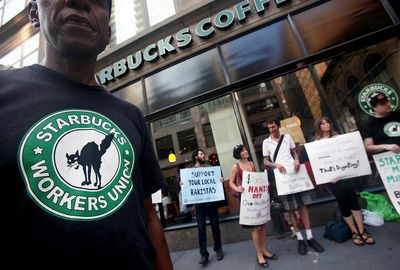 Starbucks CEO battles unions