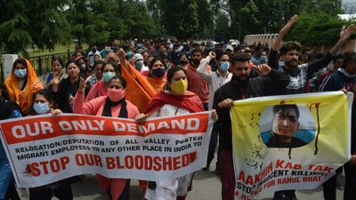 Targeted killing of minorities puts Indian Kashmir back on edge