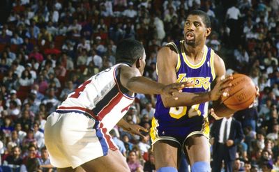 On this date: Magic Johnson shines in return to Michigan