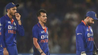 India vs South Africa, 2nd T20I: Rishabh Pant not happy with spinners' show