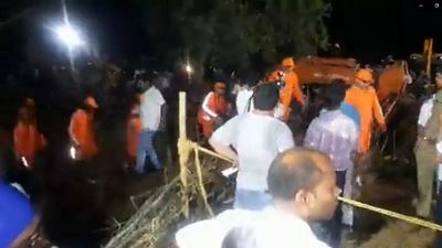 Chattisgarh: Boy trapped in borewell enters 3rd night of ordeal