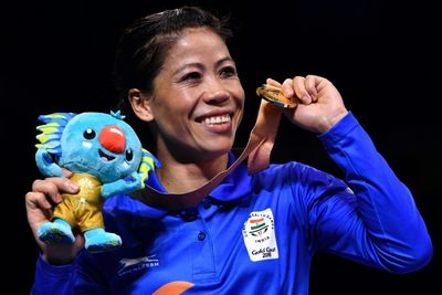 'Magnificent' Mary Kom out of Commonwealth Games with knee injury