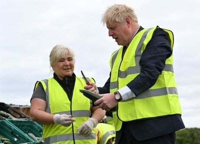 Boris Johnson told UK faces food ‘crisis’ over staff shortages as he picks ‘beautiful’ courgettes on farm