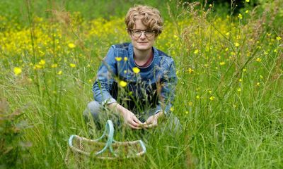 Can’t face another sad salad? Here’s how to ditch the lettuce and forage for something more exciting