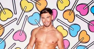 Love Island's Jacques O'Neill unrecognisable in throwback snap