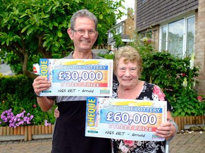 Elderly couple engaged for 30 years plan Vegas wedding after £90k lottery win -OLD