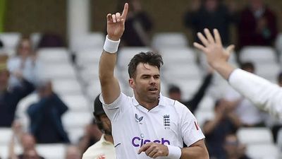 James Anderson completes 650 wickets in Tests, becomes first pacer to reach the landmark