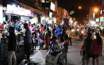 Retailers and hoteliers push for 24x7 business in Bengaluru, but police are wary