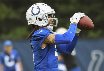 Stephon Gilmore fitting right in with Colts defense