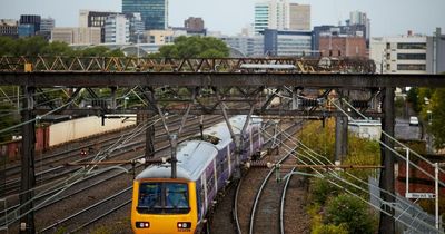 Hour-long delays between Manchester Piccadilly and Airport amid train cancellations