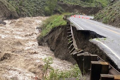 Yellowstone entries closed for flooding, visitors evacuated