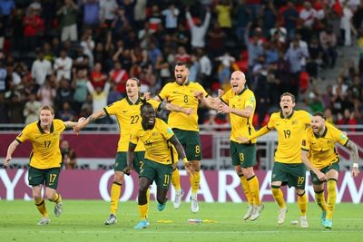 Dancing goalkeeper Redmayne sees Australia to World Cup win in shootout
