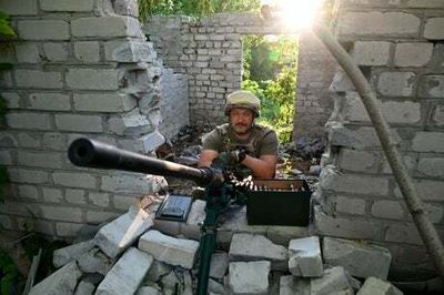 Putin’s troops ‘seizing territory in north-east Ukraine for the first time in weeks’ says UK