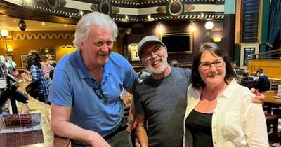 Wetherspoons fans 'starstruck' as owner Tim Martin buys them a pint during chance meeting
