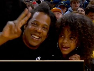 Blue Ivy pulls away from ‘embarrassing dad’ Jay-Z’s hug at NBA game