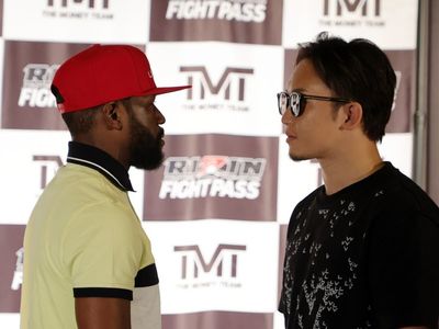 Floyd Mayweather to box MMA fighter Mikuru Asakura in September