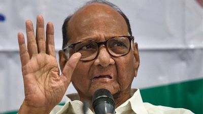 I am not in the race for the President post, says Veteran Sharad Pawar