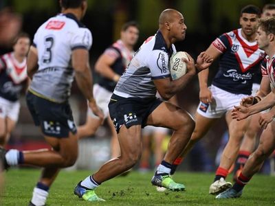 Kaufusi avoids fine for elbow on Walker