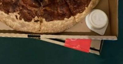 Man in stitches as Papa John's delivers pizza with no toppings after order blunder