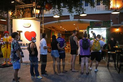 Cannabis pop-up truck proves popular with tourists