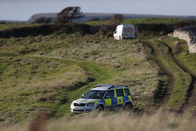 Search expert speaks of ‘frustration’ in hunt for missing teenager