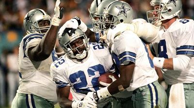 Weatherman Takes Hilarious Shot at Cowboys on TV