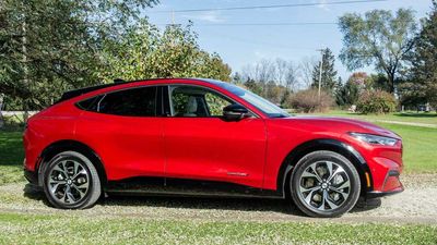 UPDATE: Ford Halts Mustang Mach-E Deliveries: Recall Remedy Expected Next Month