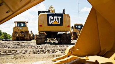 Caterpillar Follows Boeing In Chicago Exit, Moving Global Headquarters To Dallas-Fort Worth